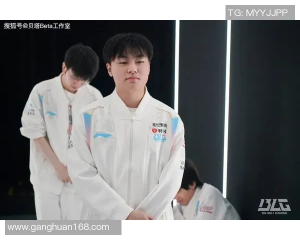 电竞比分解析BLG运营策略与CSGO赛事热点的深度剖析 电竞比分解析BLG运营策略与CSGO赛事热点的深度剖析